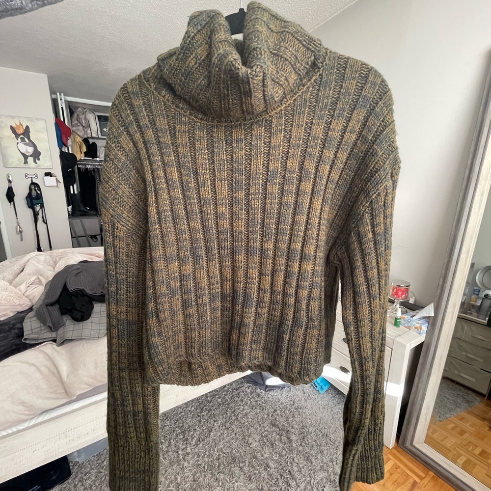 Urban outfitters turtleneck